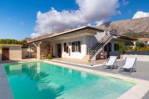 Villa Perla con piscina privata e accesso al mare